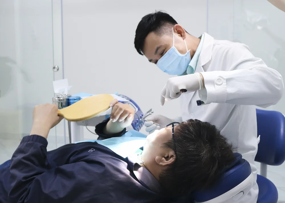 Bác sĩ tư vấn phác đồ điều trị