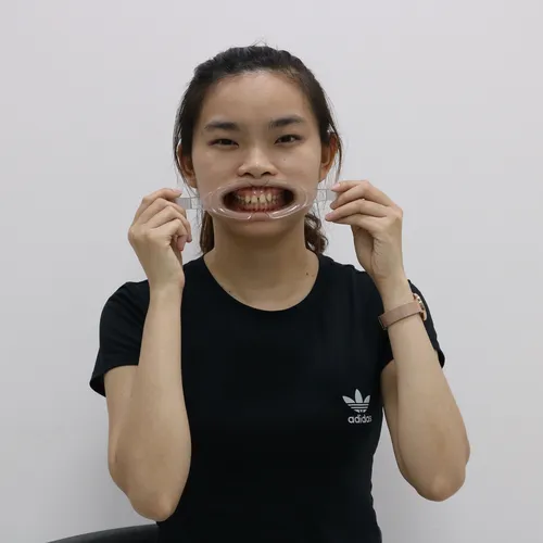 Chị Khánh Trinh Trước