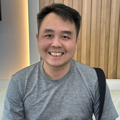 Lau Kok Weng Trước