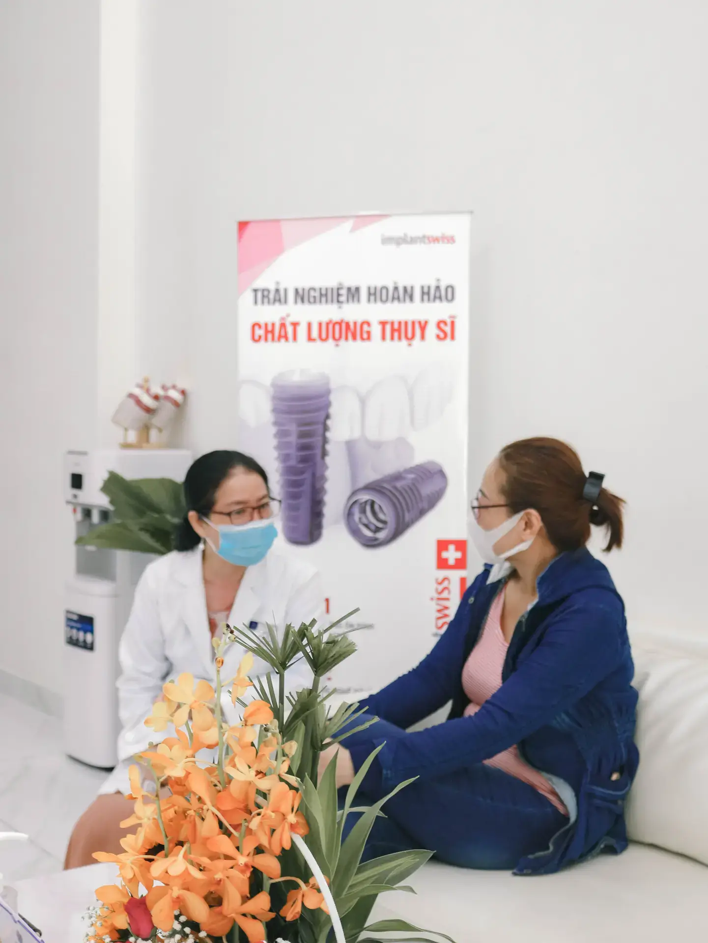 Bác sĩ tư vấn kế hoạch điều trị
