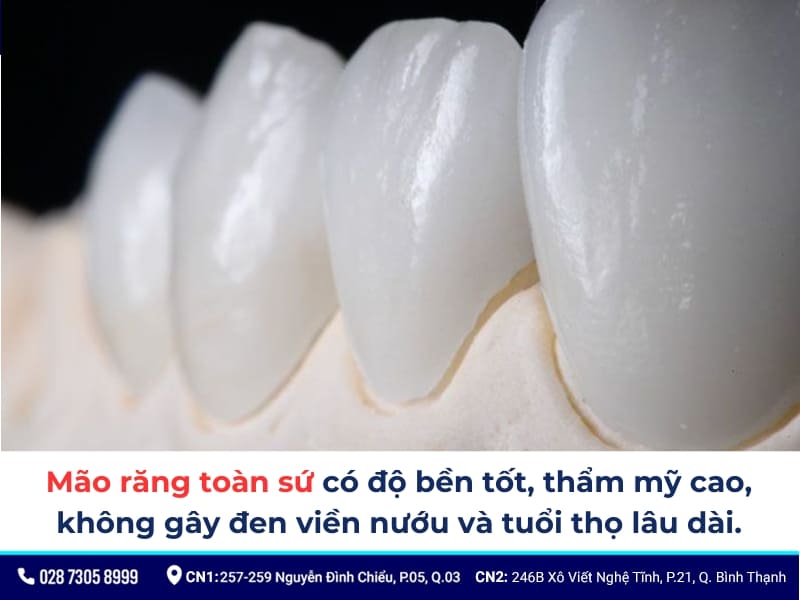 mão răng sứ