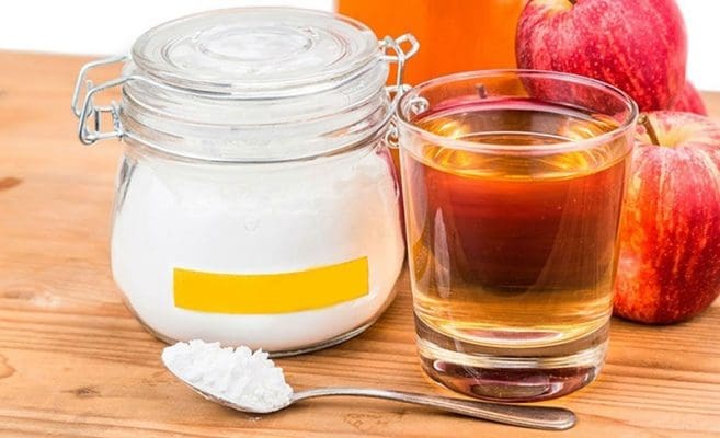 Các trị hôi miệng bằng baking soda và giấm táo Các trị hôi miệng bằng baking soda và giấm táo