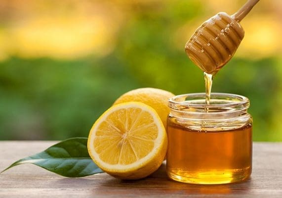 Cách trị hôi miệng bằng chanh và mật ong Cách trị hôi miệng bằng chanh và mật ong