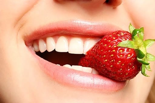 Bọc răng sứ bao lâu thì ăn được? (ảnh minh họa) Bọc răng sứ bao lâu thì ăn được? (ảnh minh họa)