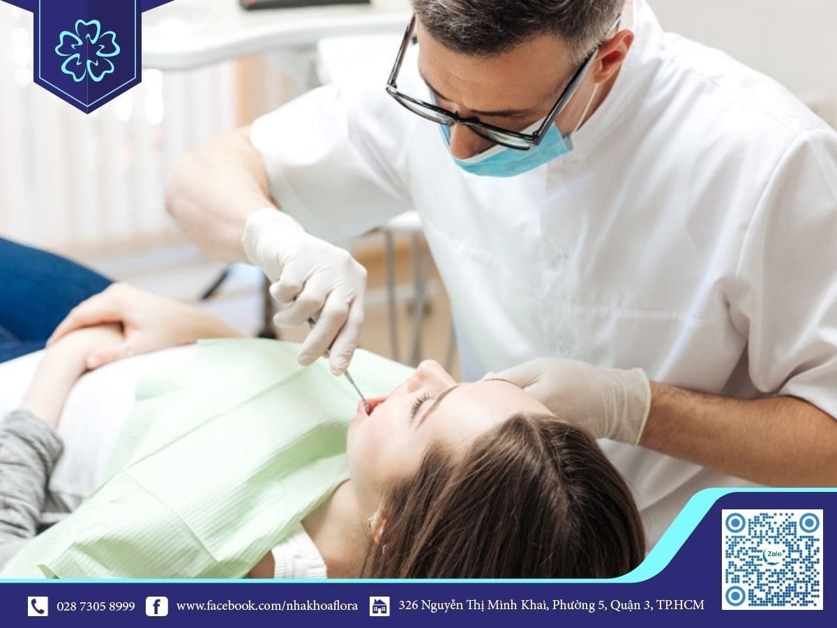 Tay nghề bác sĩ là yếu tố quyết định của ca bọc răng sứ (ảnh minh họa) Tay nghề bác sĩ là yếu tố quyết định của ca bọc răng sứ (ảnh minh họa)