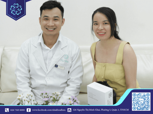 Khách hàng lựa chọn niềng răng Invisalign cùng bác sĩ Minh tại Flora