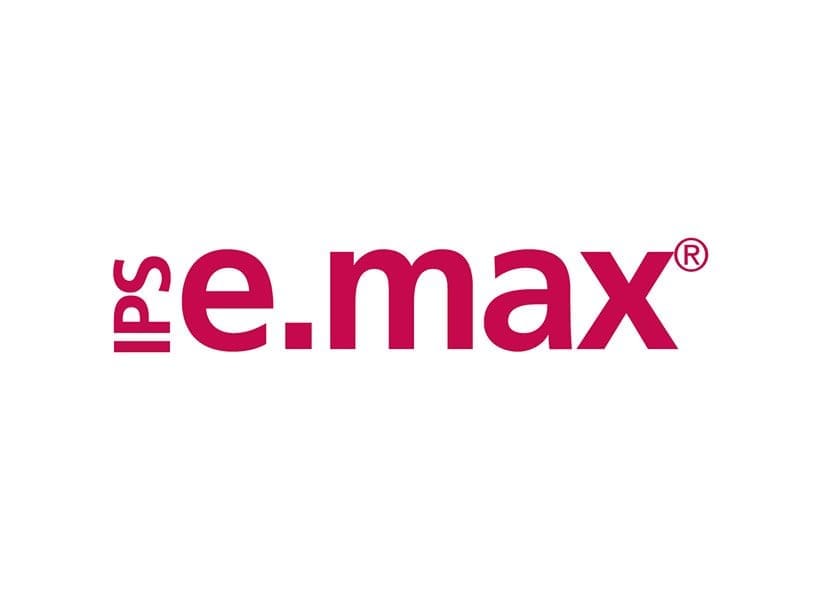 Макс е. Yoyа Plus Max лого. Emax PNG. E Max Pro logo.