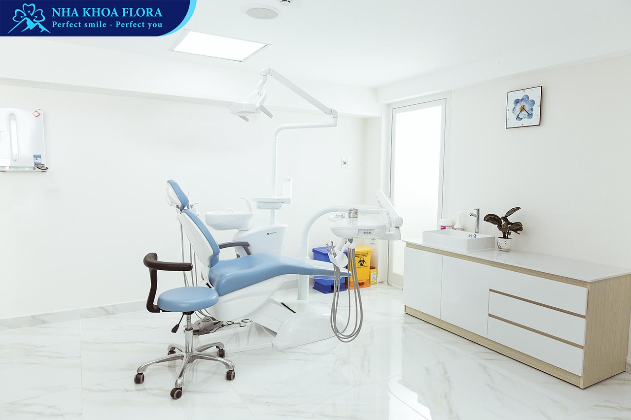 trồng răng Implant