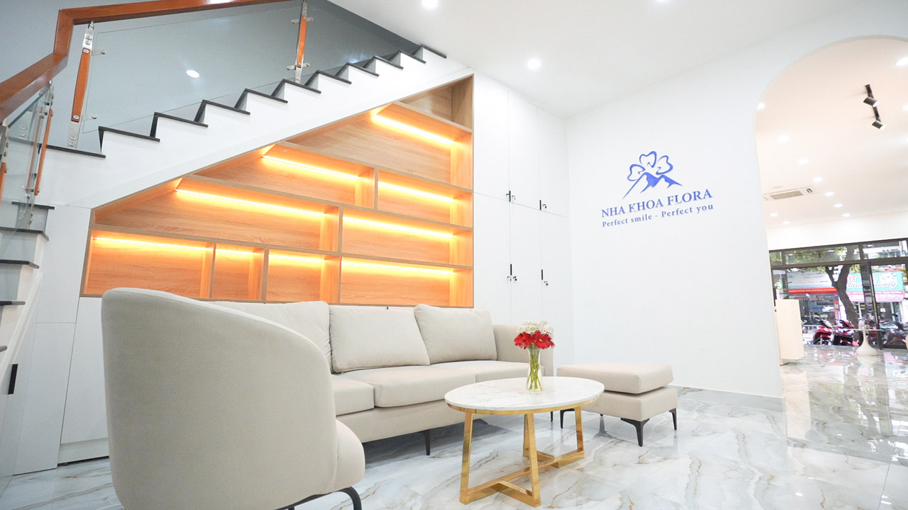 Dịch vụ tẩy trắng răng