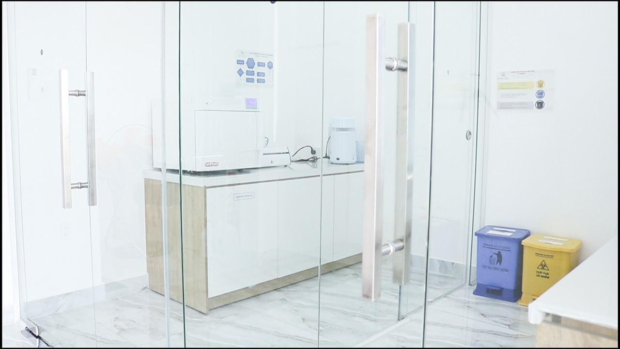 Trồng răng Implant