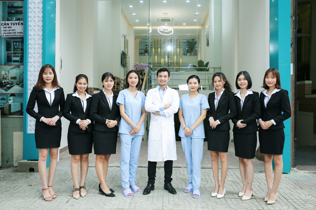 Bọc răng sứ nguyên hàm, zirconia giá bao nhiêu?