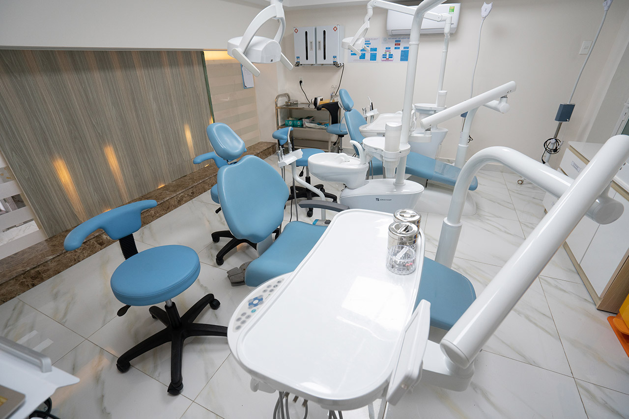 Bọc răng sứ thẩm mỹ tự nhiên TPHCM